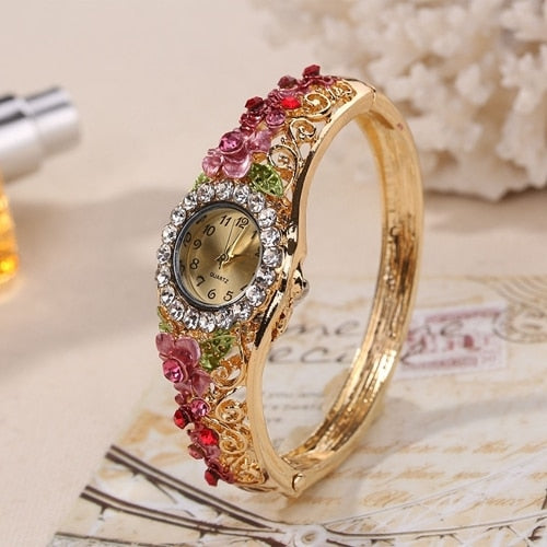 New Golden Luxury Bracelet Watch Lady Flower Design Alloy Band Elegant Women Wristwatch Crystal Female Dress Watch Reloj Mujer